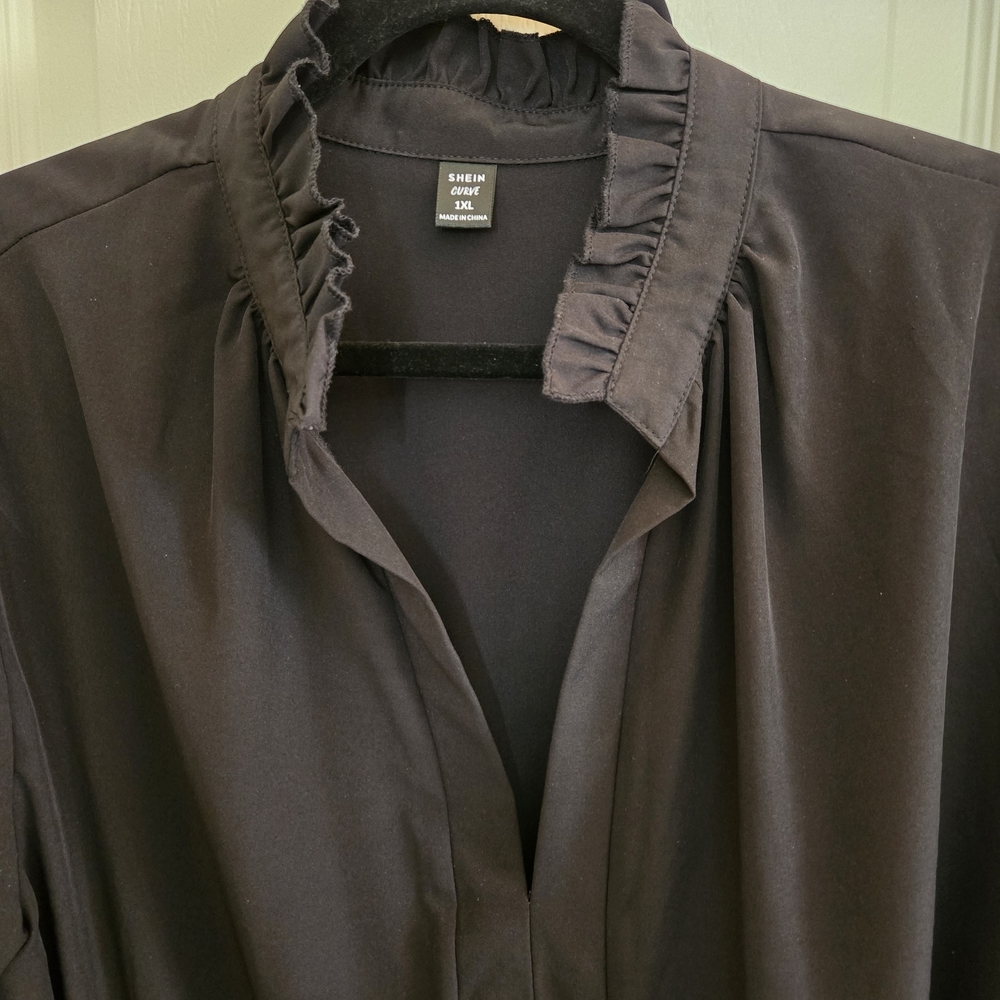 Elegant Black Ruffled Dress - Picture 2 of 7